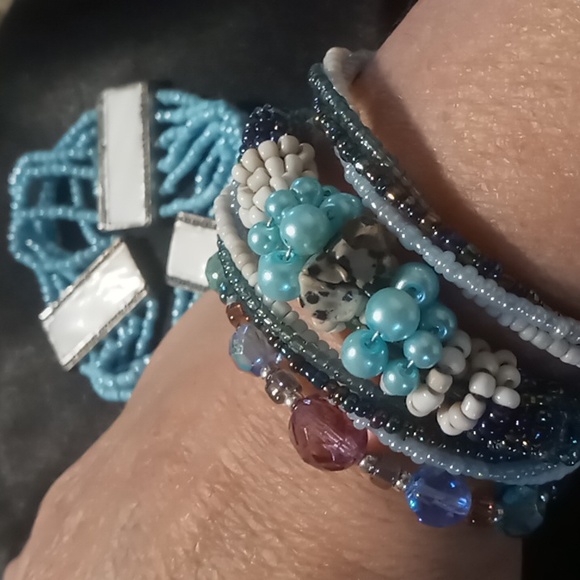 Wrapped stacked & layered lot of 3 bracelets beautiful blues & mother of pearl - Picture 2 of 6